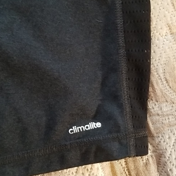 EUC Adidas  black Climatelite  tank medium - Picture 6 of 8